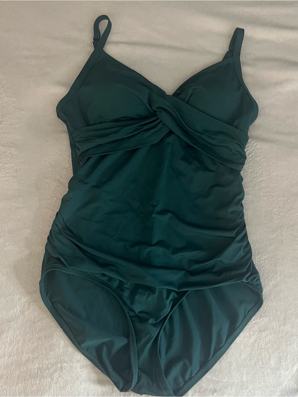 Jantzen Women’s Green V~Neck Twist-Front Full Coverage One-Piece Swimsuit Sz 10